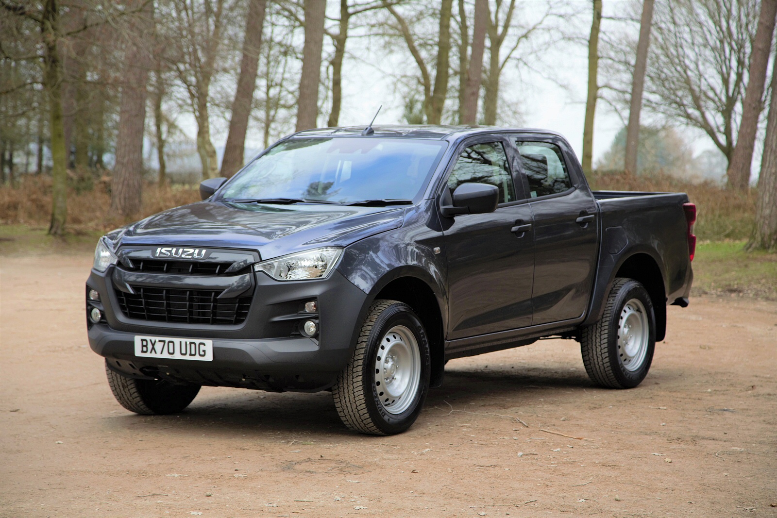 Used Isuzu D-Max [RG] (2021 - 2023) + Guide - Image 1